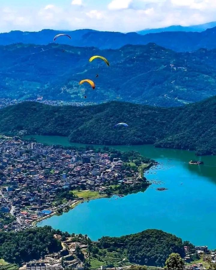 Hom'S Homestay & Farmstay Sarangkot Pokhara Kültér fotó