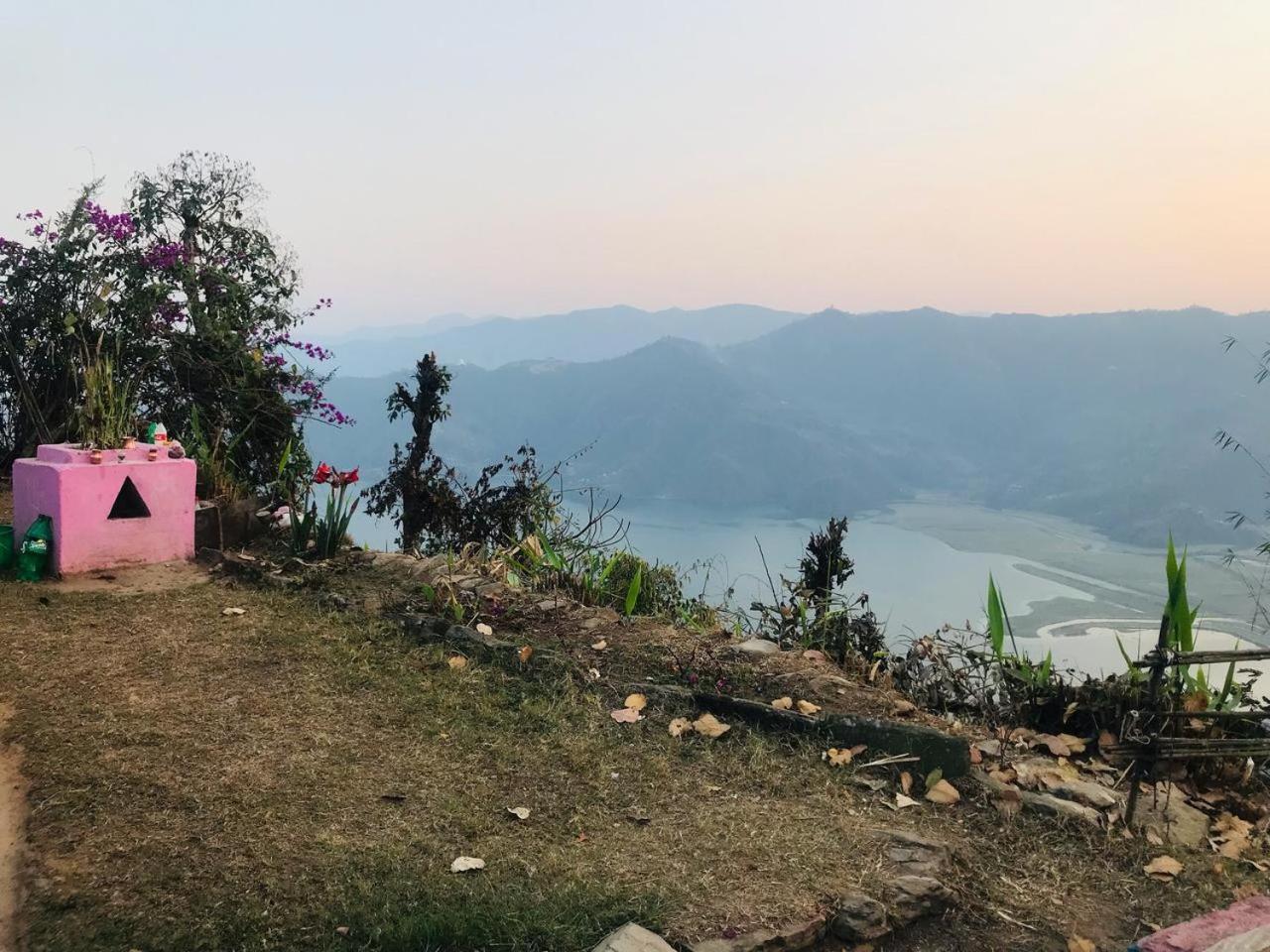 Hom'S Homestay & Farmstay Sarangkot Pokhara Kültér fotó